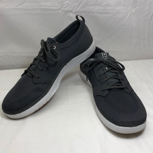 new balance apres grey